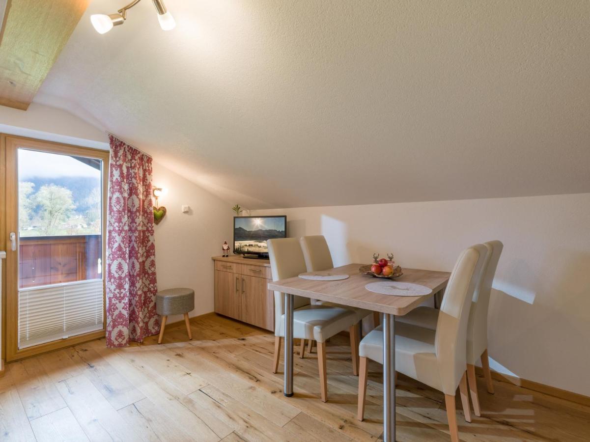 Gaestehaus Schwaiger - Wiesenweg ケセン 部屋 写真